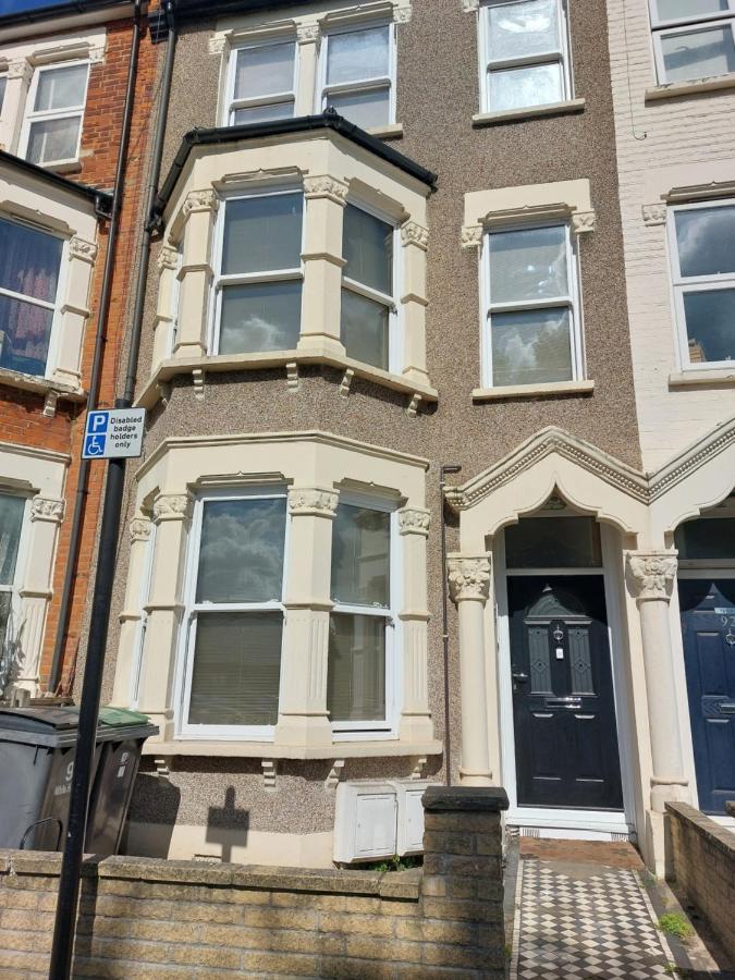 White Hart Lane Walking Distance Tottenham Hotspur Stadium 伦敦 外观 照片